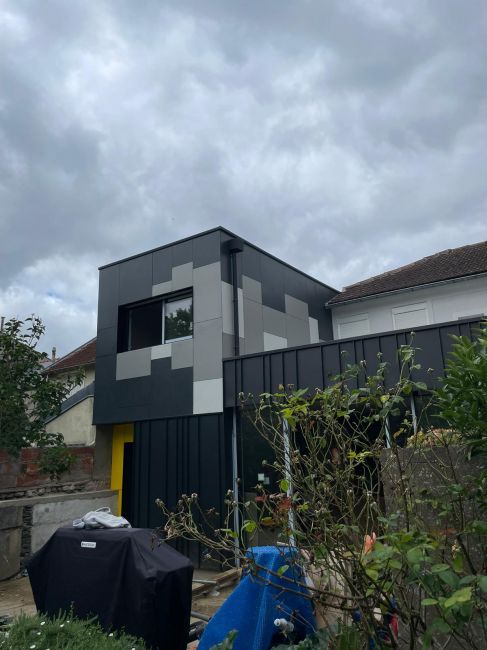 Surélévation et agrandissement 