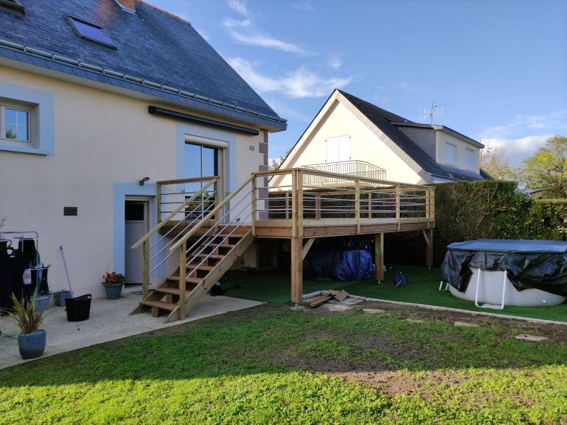 Terrasse sur pilotis 